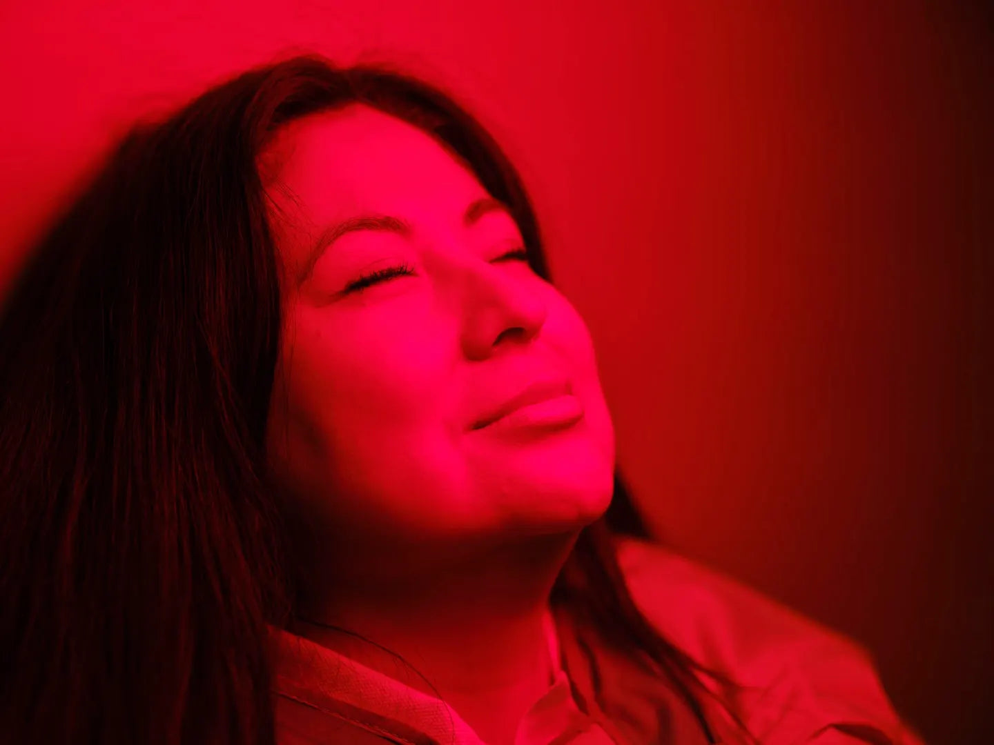 Transforming Workplace Wellness: Exploring Red Light Therapy And More