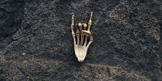 830 low Level Laser Therapy in Dentistry: An Effective Treatment M