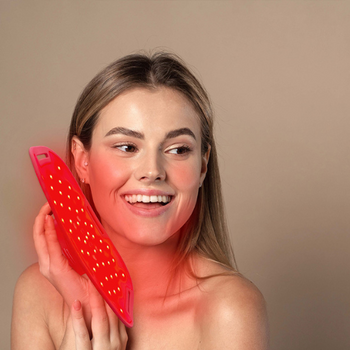How long to use red light therapy on face for results